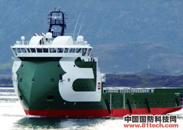 海洋工程船ULSTEIN PX105 PSV MACS